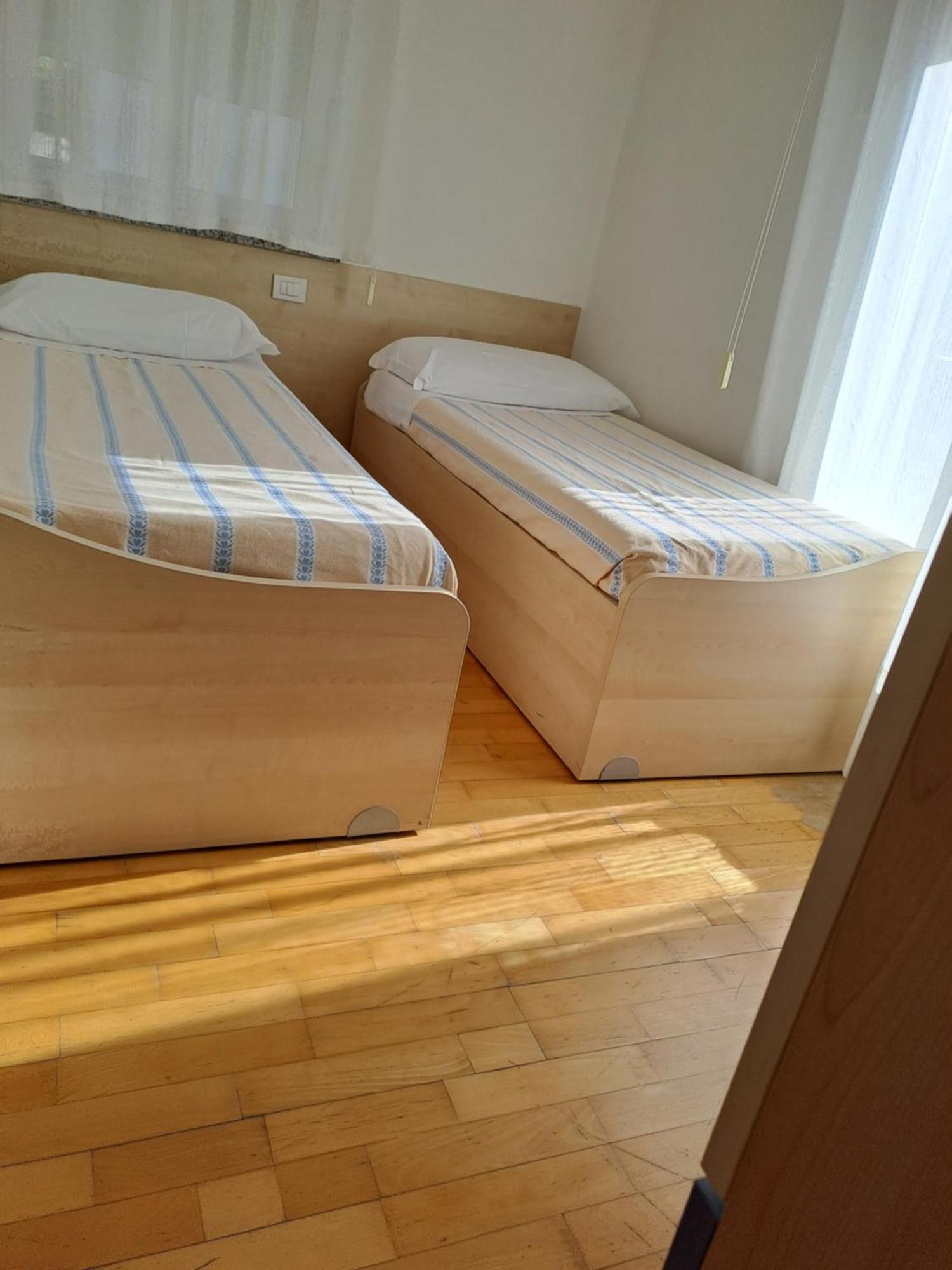 Casa Alby Lägenhet Levico Terme Exteriör bild