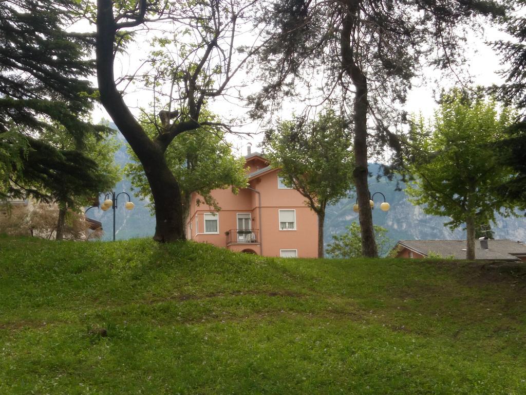 Casa Alby Lägenhet Levico Terme Exteriör bild