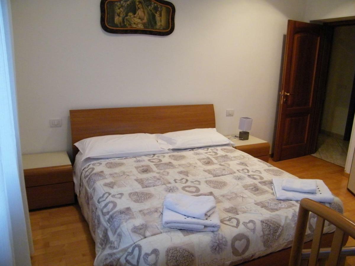 Casa Alby Lägenhet Levico Terme Exteriör bild